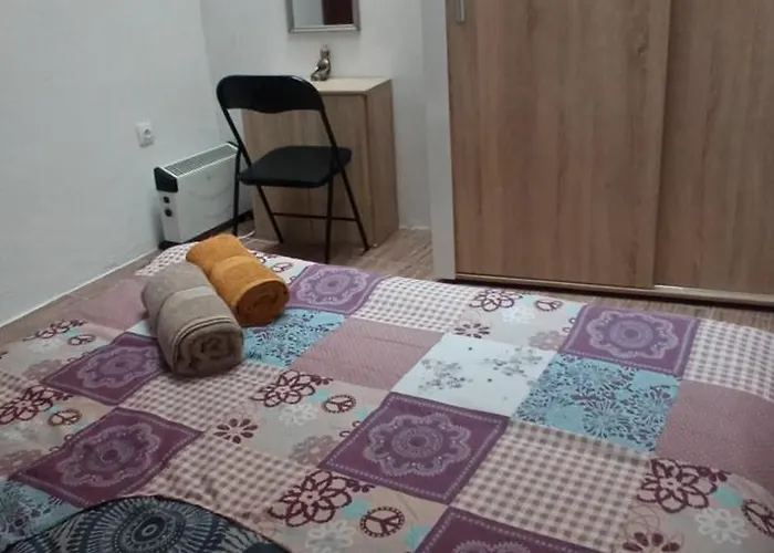 с две спални. * Warna